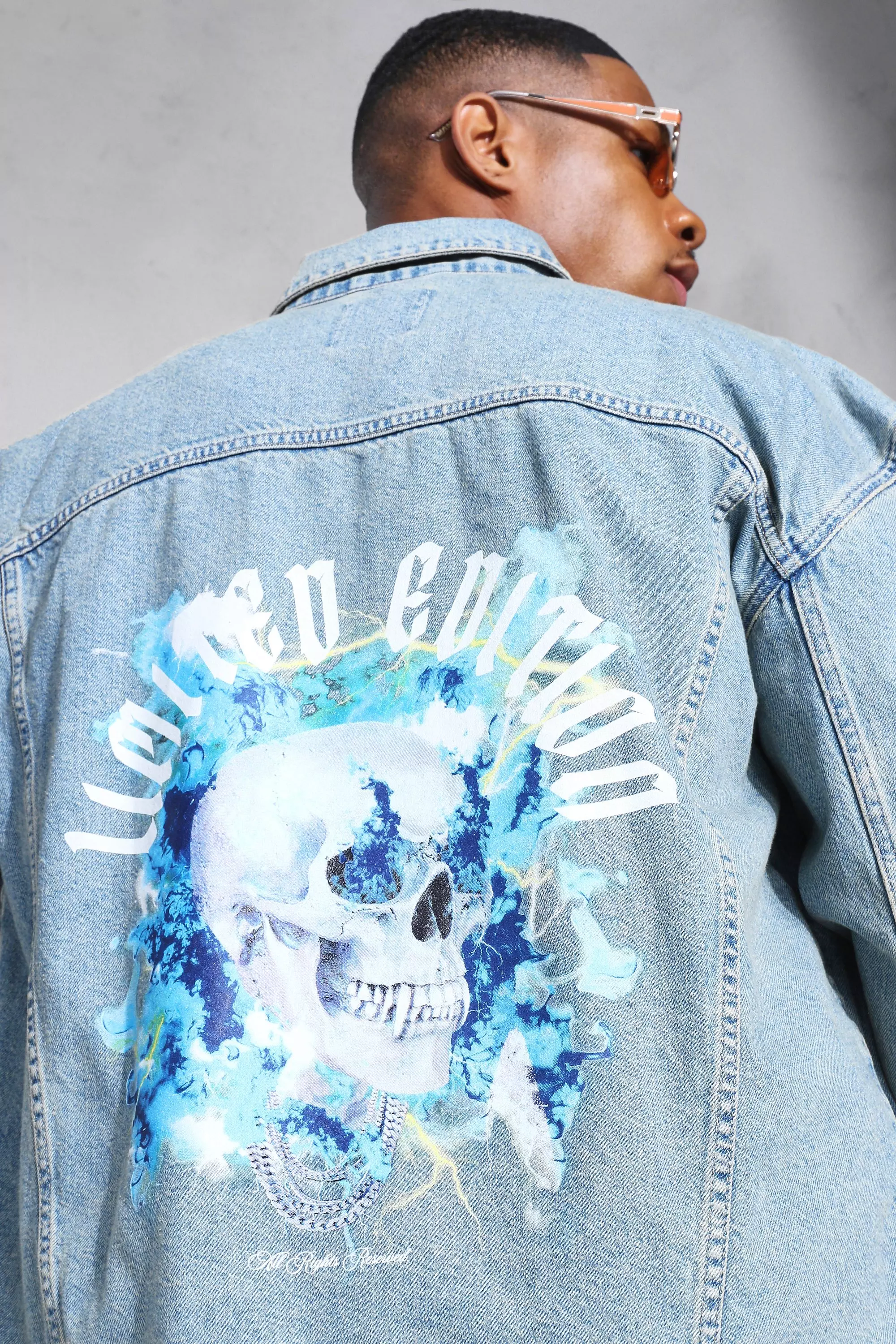 Graphic jean fashion jacket